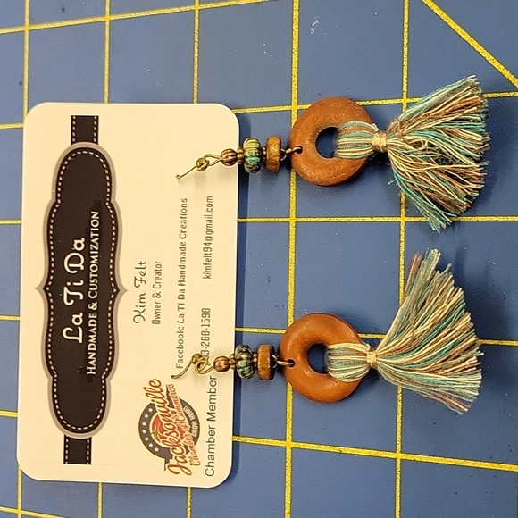 Bronze Metal Tassel Turquoise Accent Earrings 2.5" - Picture 1 of 2